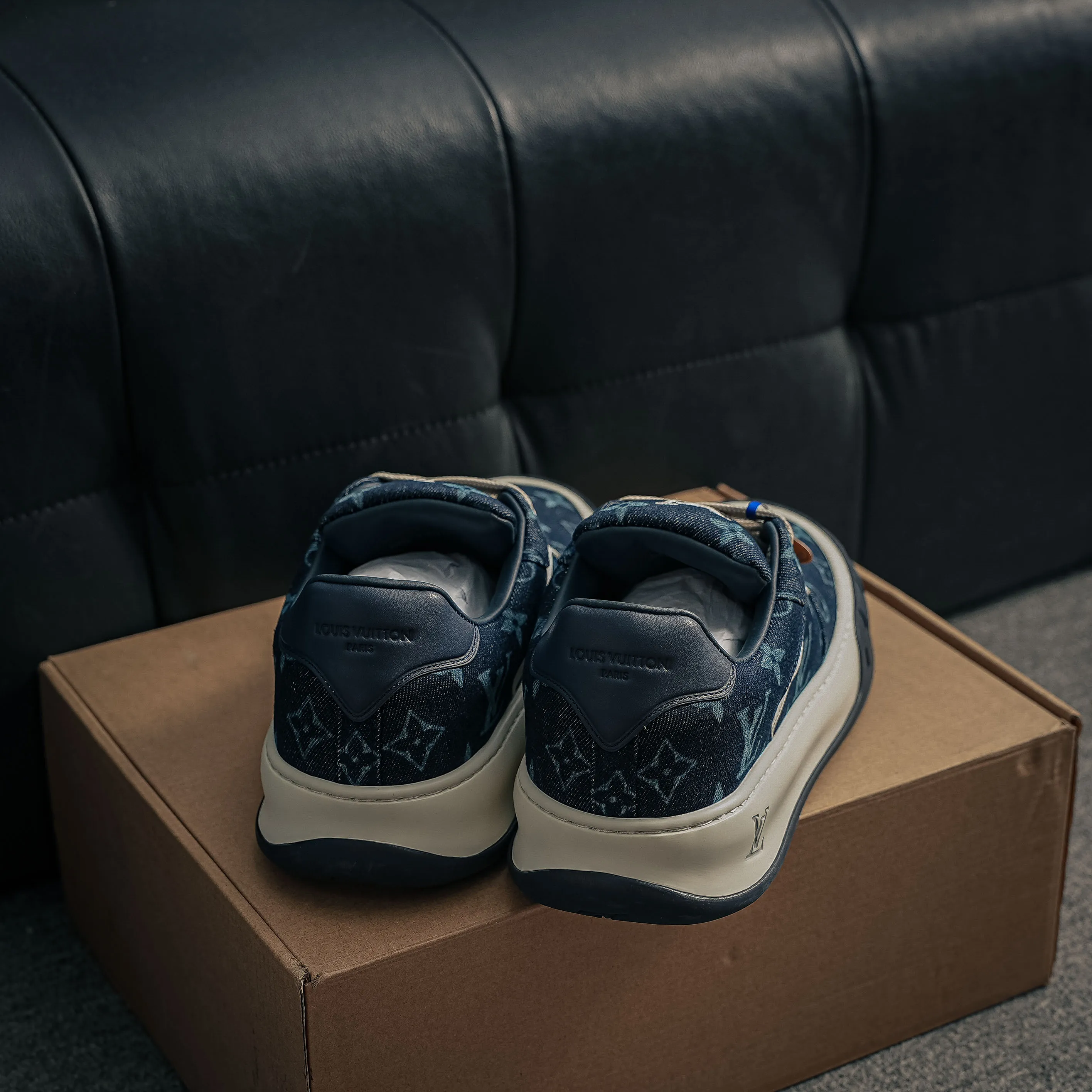 # LV tilted ， Shoes，Sneakers， Shoes，Skate Shoes~~ Sneakers， LV Shoes ， Cushioning TPU Vuitton ，